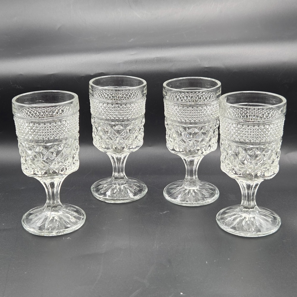 4 Anchor Hocking Wexford Claret Wine Glasses Goblets 5 3/8" VINTAGE